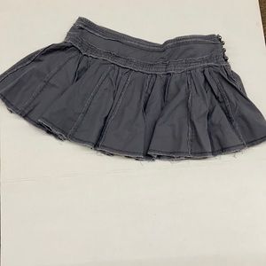Charlotte Russo, size 12 gray short skirt
